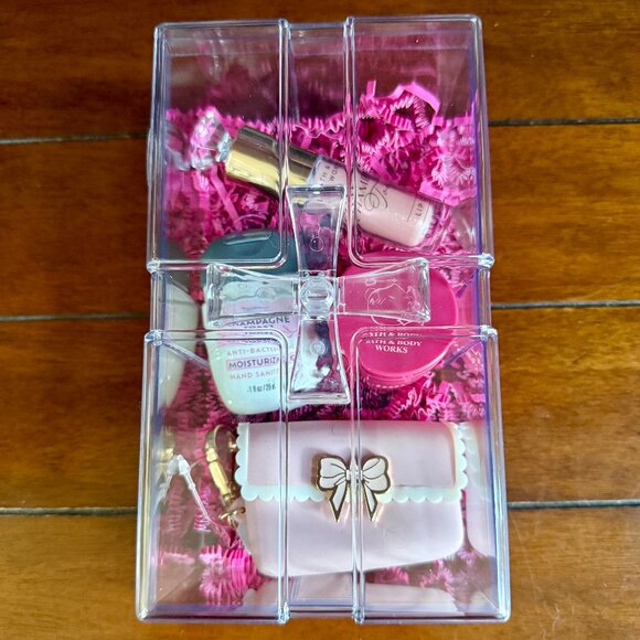 NEW 5-Pc Champagne Toast Bath & Body Works Gift Set - Picture 1 of 5